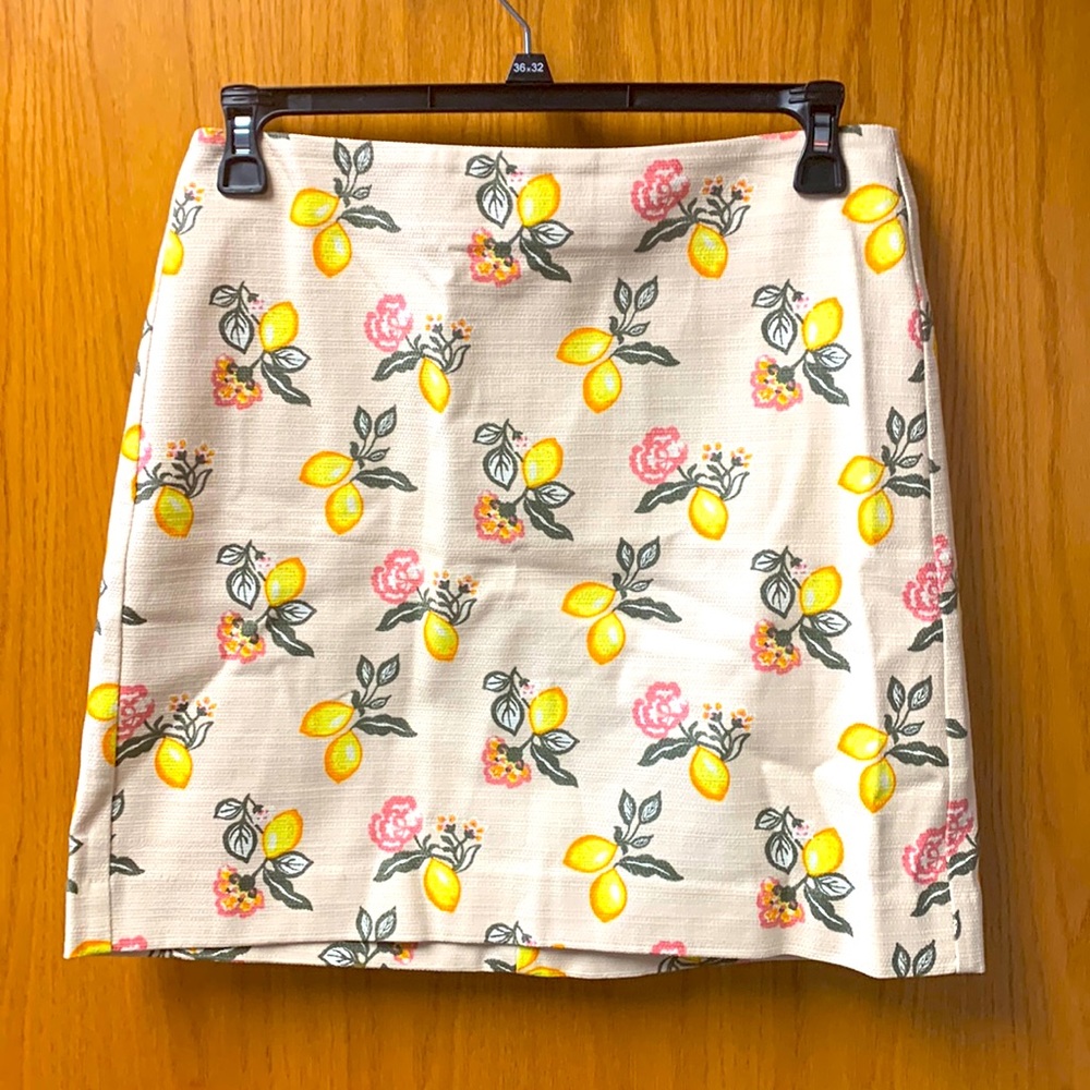 🍋 LEMON skirt NWT  from Loft Outlet